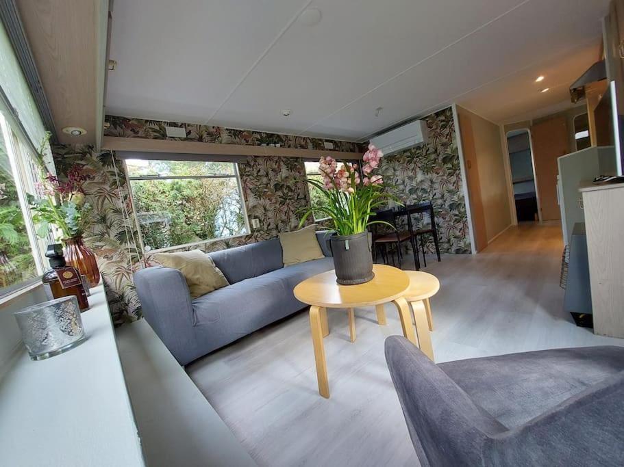 Te Huur: Leuke 4-Persoons Stacaravan Op Top Locatie! Hoenderloo Εξωτερικό φωτογραφία